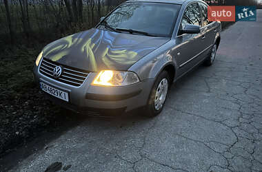 Седан Volkswagen Passat 2002 в Виннице