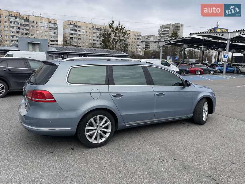 Универсал Volkswagen Passat 2013 в Львове