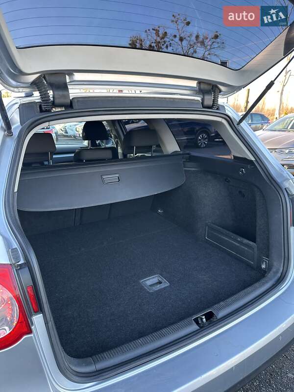 Универсал Volkswagen Passat 2010 в Белогородке