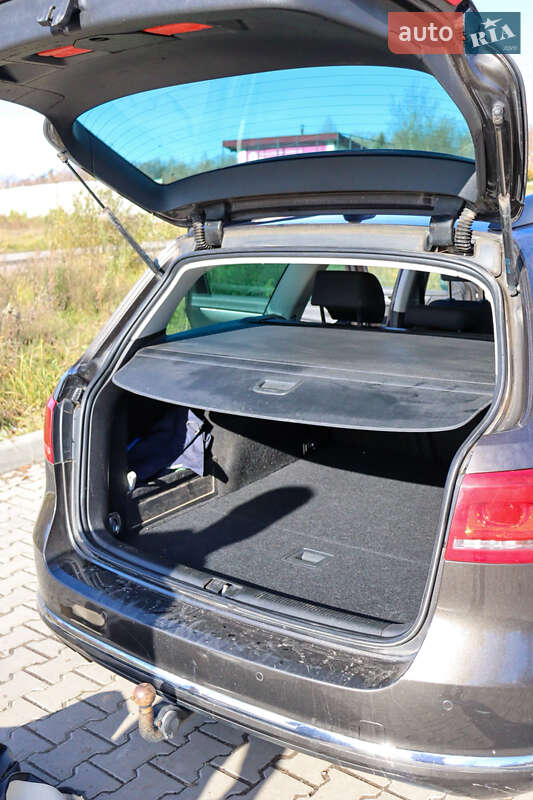 Универсал Volkswagen Passat 2013 в Львове