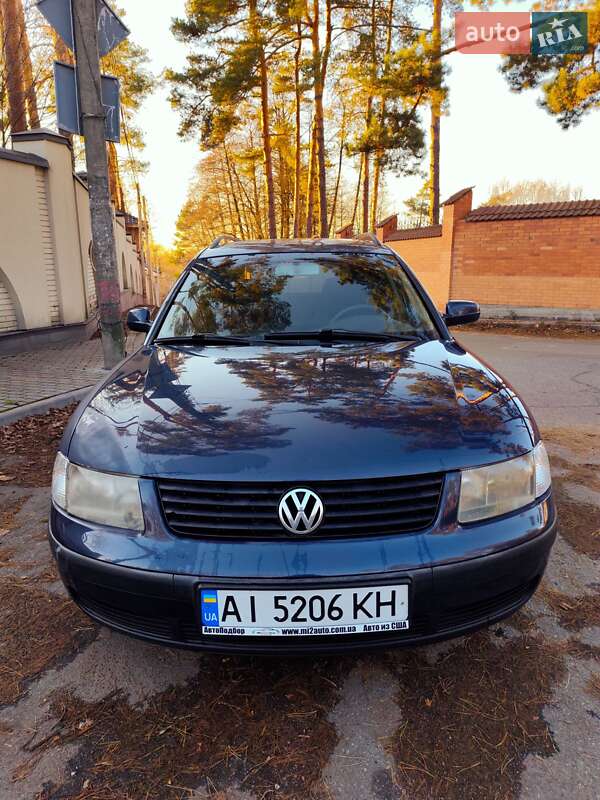 Универсал Volkswagen Passat 1999 в Буче