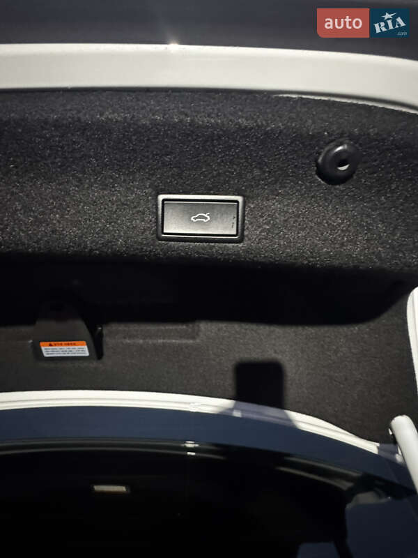 Седан Volkswagen Passat 2020 в Лозовой