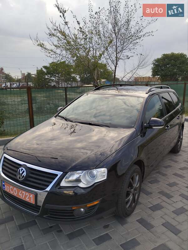 Универсал Volkswagen Passat 2009 в Запорожье