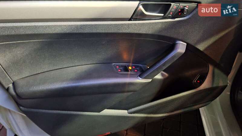 Седан Volkswagen Passat 2021 в Одессе
