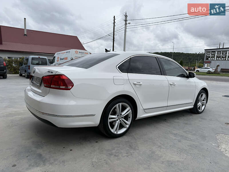Седан Volkswagen Passat 2012 в Теребовле