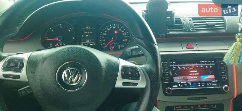 Универсал Volkswagen Passat 2010 в Владимире