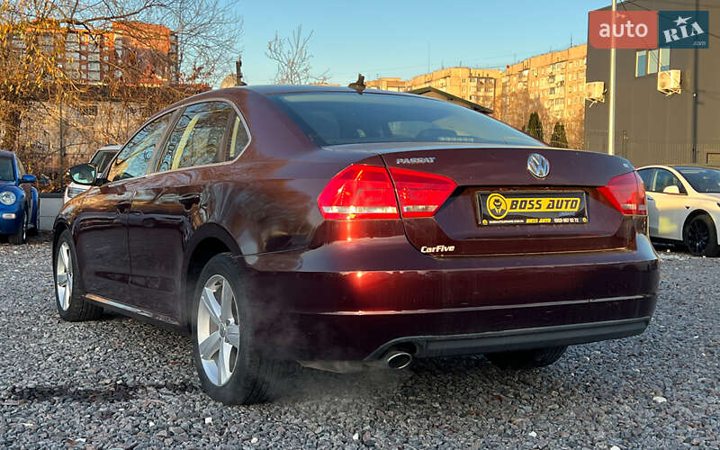 Седан Volkswagen Passat 2011 в Львові