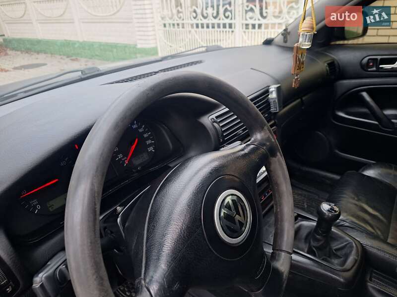 Универсал Volkswagen Passat 1998 в Черновцах