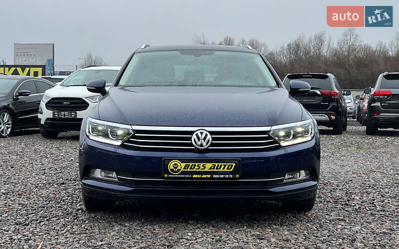 Универсал Volkswagen Passat 2017 в Львове