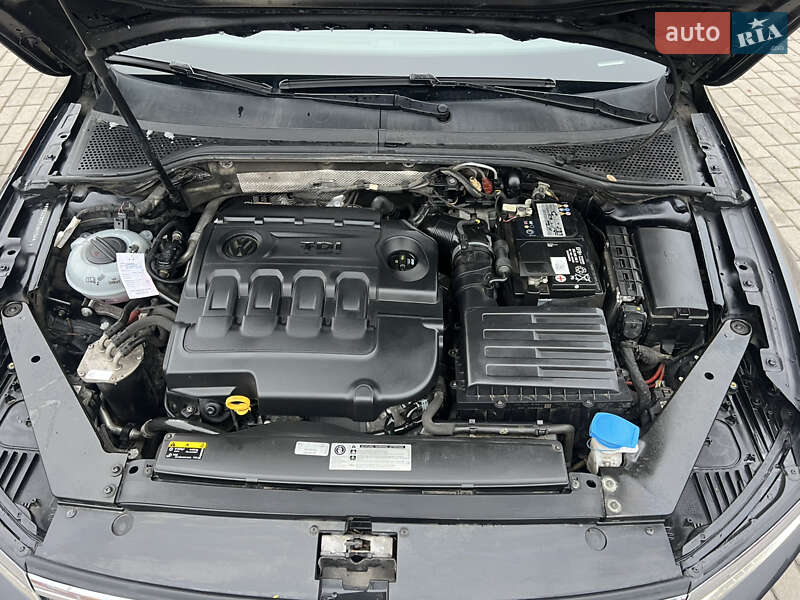 Универсал Volkswagen Passat 2019 в Хмельницком фото 24 Универсал Volkswagen Passat 2019 в Хмельницком
