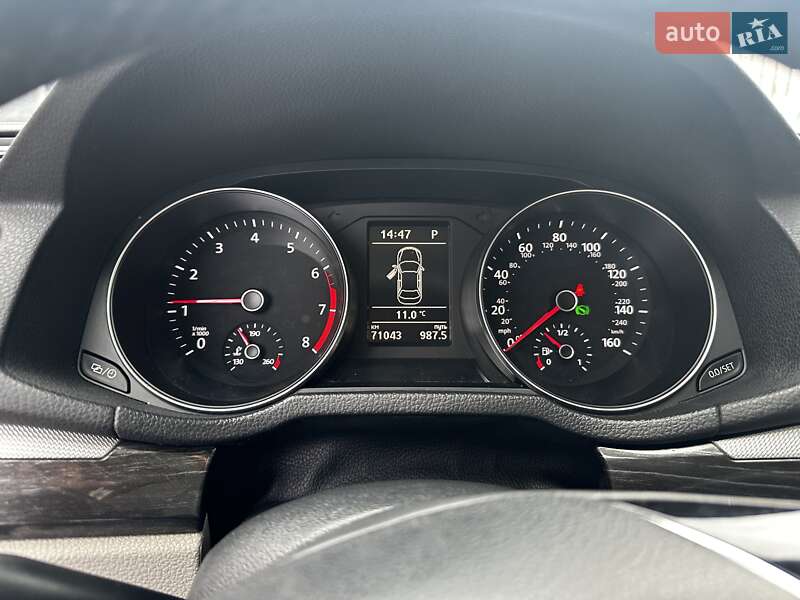 Седан Volkswagen Passat 2018 в Николаеве