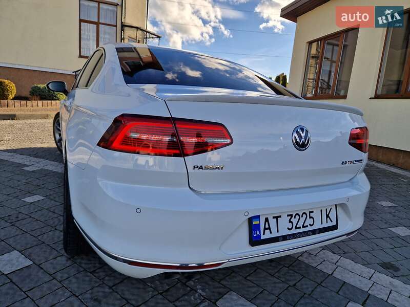Седан Volkswagen Passat 2016 в Дрогобыче