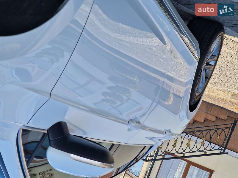 Седан Volkswagen Passat 2016 в Дрогобыче