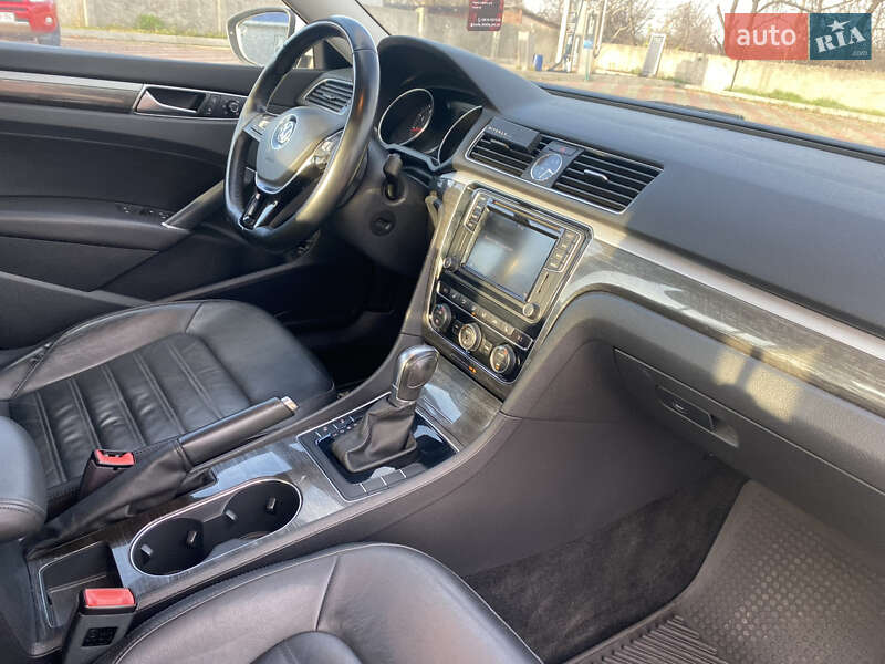 Седан Volkswagen Passat 2016 в Белой Церкви