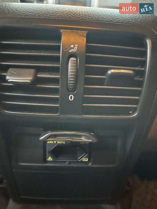 Универсал Volkswagen Passat 2009 в Долине