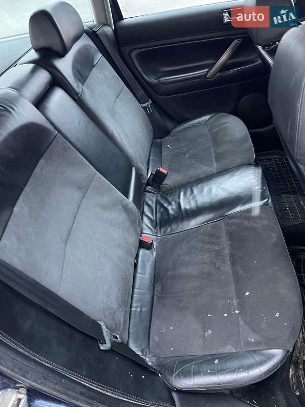 Универсал Volkswagen Passat 1998 в Сколе