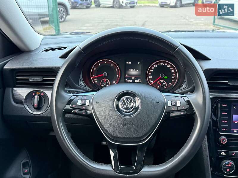 Седан Volkswagen Passat 2021 в Одессе