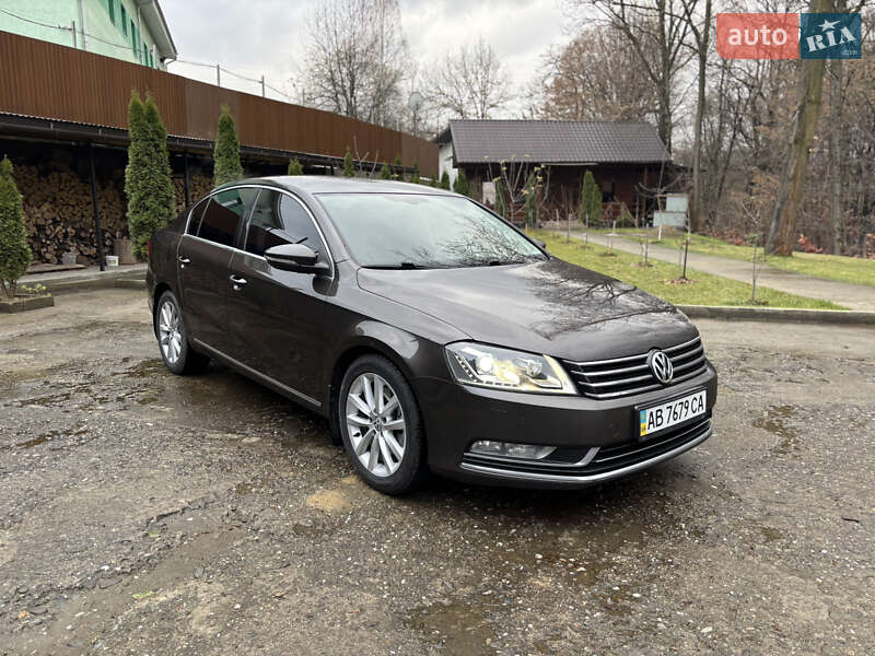 Седан Volkswagen Passat 2013 в Солотвине