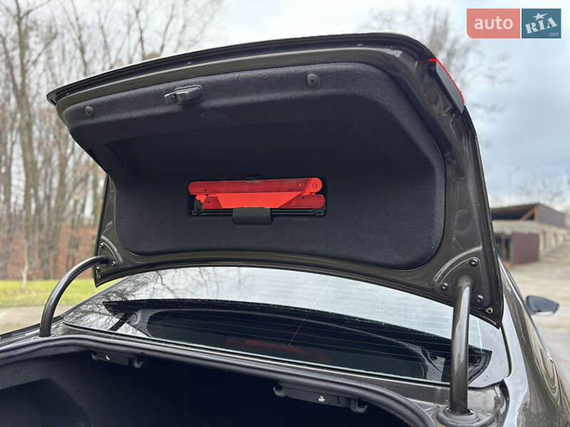 Седан Volkswagen Passat 2013 в Солотвине