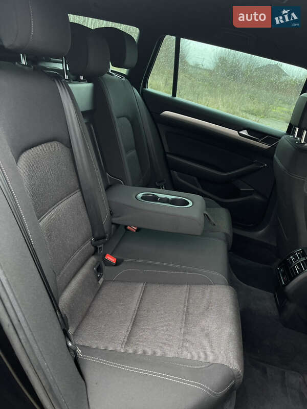 Универсал Volkswagen Passat 2019 в Костополе