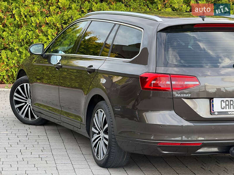 Универсал Volkswagen Passat 2015 в Стрые
