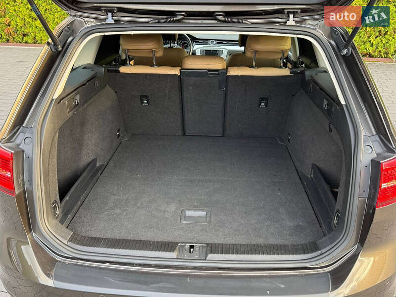 Универсал Volkswagen Passat 2015 в Стрые