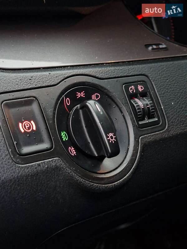 Универсал Volkswagen Passat 2008 в Стрые