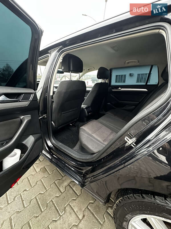 Универсал Volkswagen Passat 2017 в Ивано-Франковске фото 18 Универсал Volkswagen Passat 2017 в Ивано-Франковске