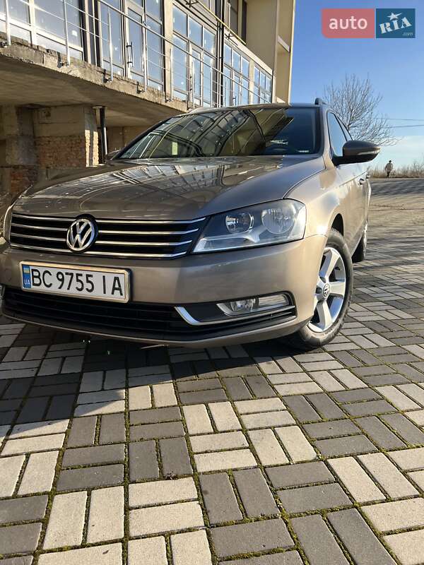 Універсал Volkswagen Passat 2011 в Буську фото 3 Універсал Volkswagen Passat 2011 в Буську
