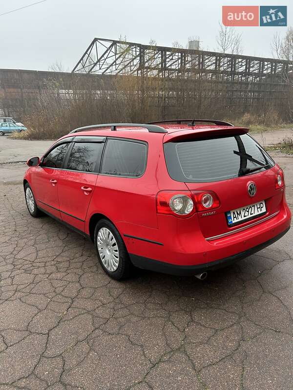 Универсал Volkswagen Passat 2005 в Житомире