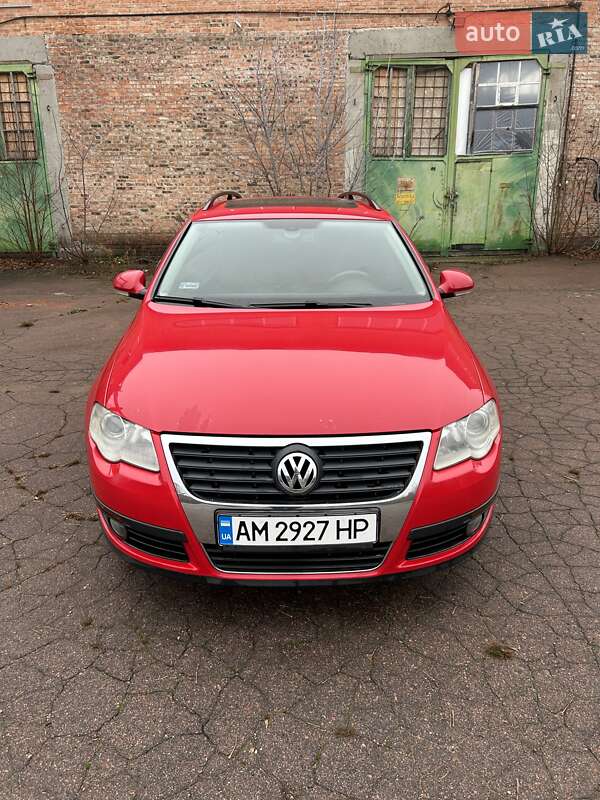 Универсал Volkswagen Passat 2005 в Житомире