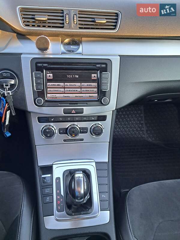 Седан Volkswagen Passat 2012 в Киеве фото 13 Седан Volkswagen Passat 2012 в Киеве