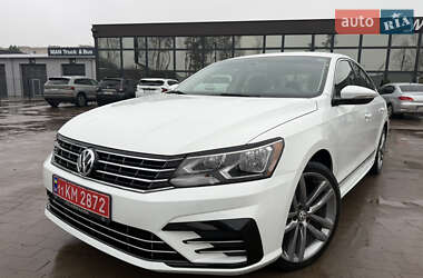 Седан Volkswagen Passat 2016 в Ковеле