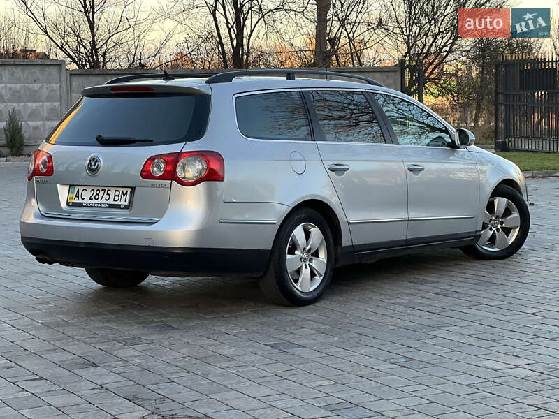 Универсал Volkswagen Passat 2006 в Ровно