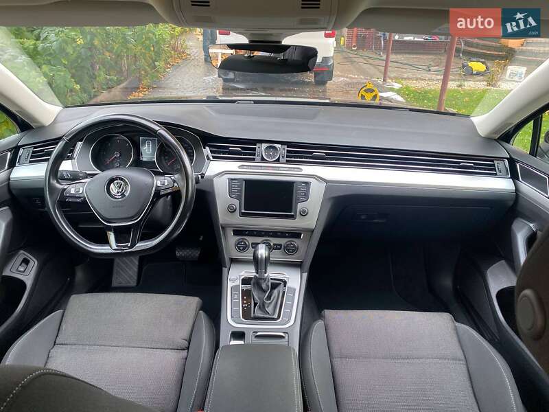 Універсал Volkswagen Passat 2016 в Володимирі