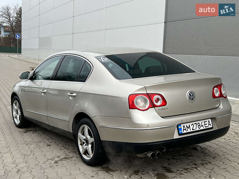 Седан Volkswagen Passat 2007 в Киеве