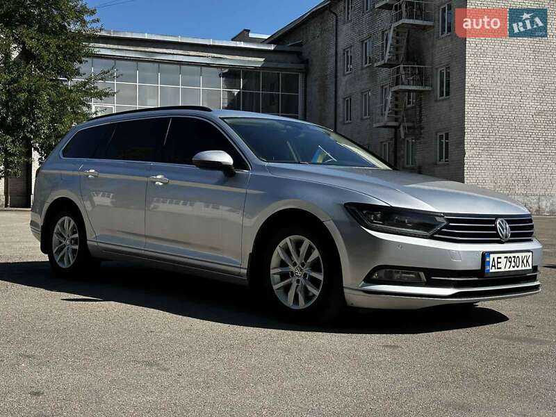 Универсал Volkswagen Passat 2015 в Кривом Роге
