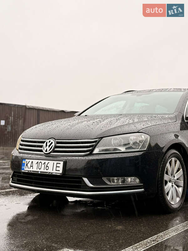 Универсал Volkswagen Passat 2013 в Софиевской Борщаговке