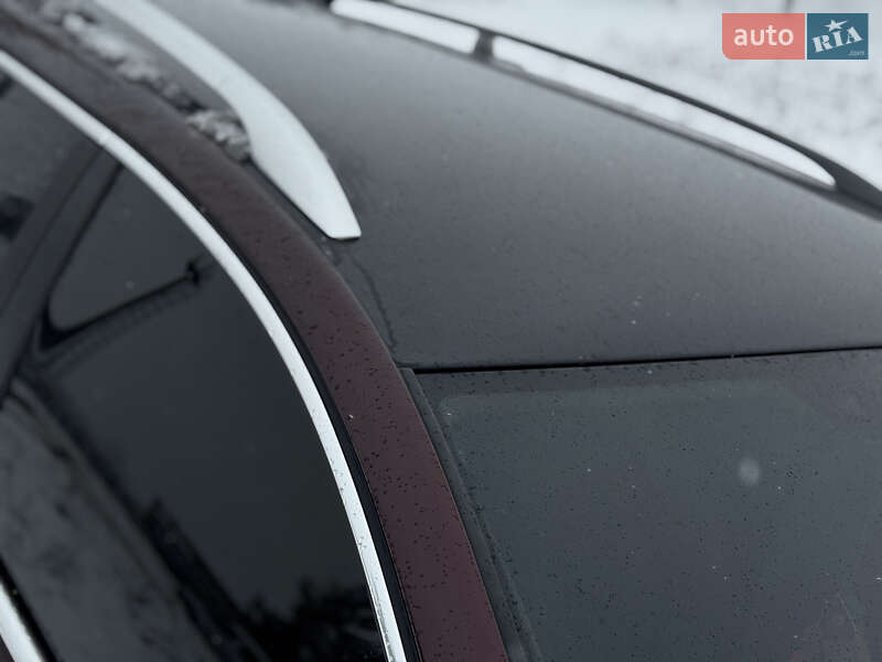 Универсал Volkswagen Passat 2010 в Стрые