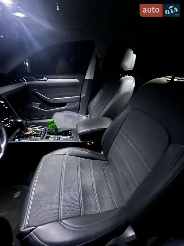 Седан Volkswagen Passat 2019 в Кропивницькому