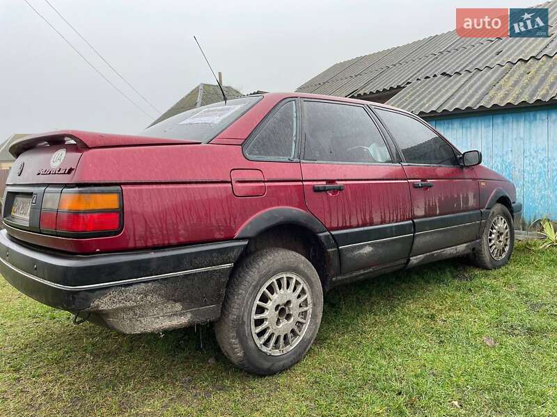 Седан Volkswagen Passat 1990 в Сумах фото 4 Седан Volkswagen Passat 1990 в Сумах