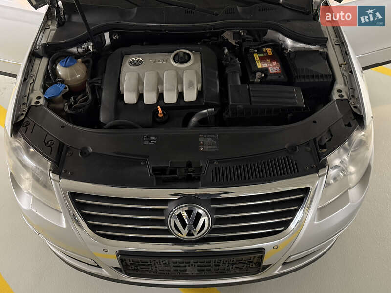 Универсал Volkswagen Passat 2006 в Львове