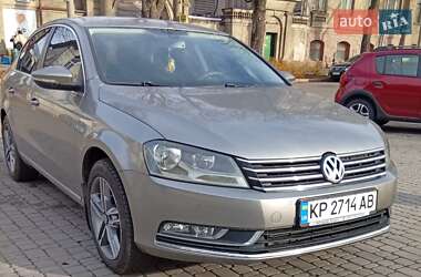 Седан Volkswagen Passat 2012 в Запорожье