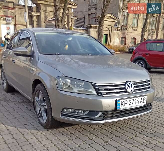 Volkswagen Passat 2012