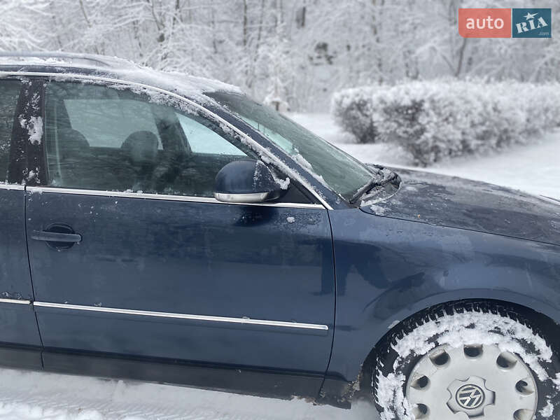 Универсал Volkswagen Passat 2004 в Львове