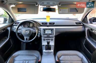 Универсал Volkswagen Passat 2014 в Черновцах