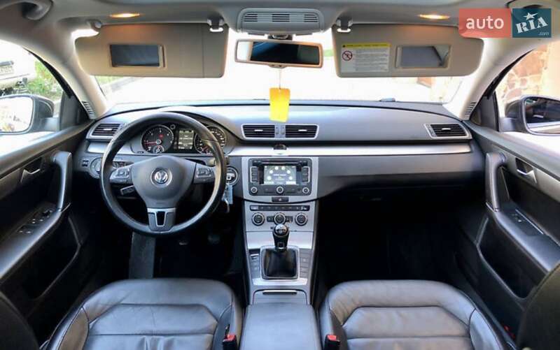 Универсал Volkswagen Passat 2014 в Черновцах