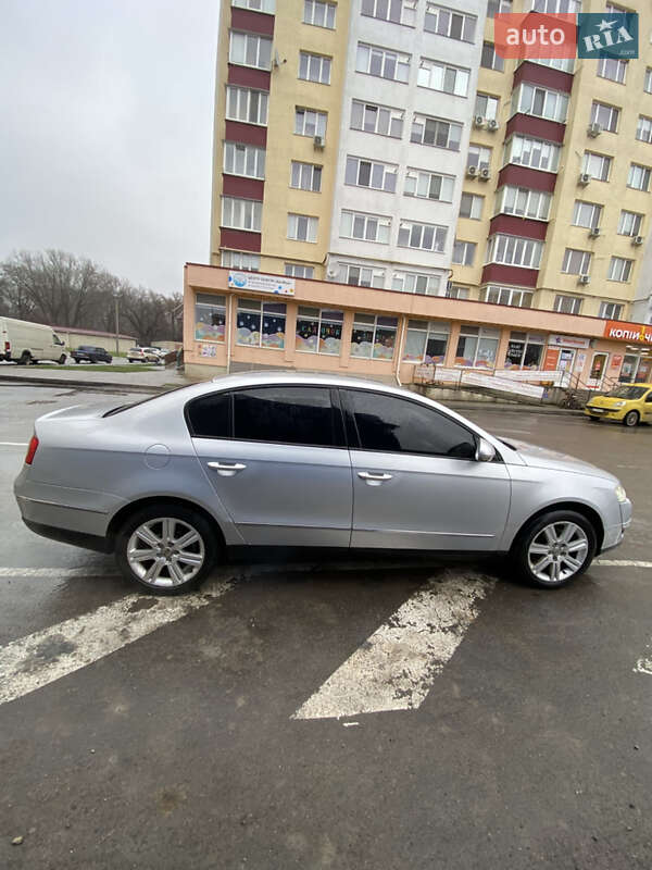 Седан Volkswagen Passat 2007 в Кам'янець-Подільському