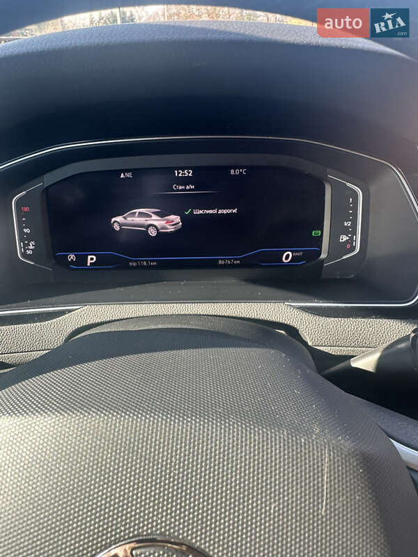 Седан Volkswagen Passat 2020 в Тячеві