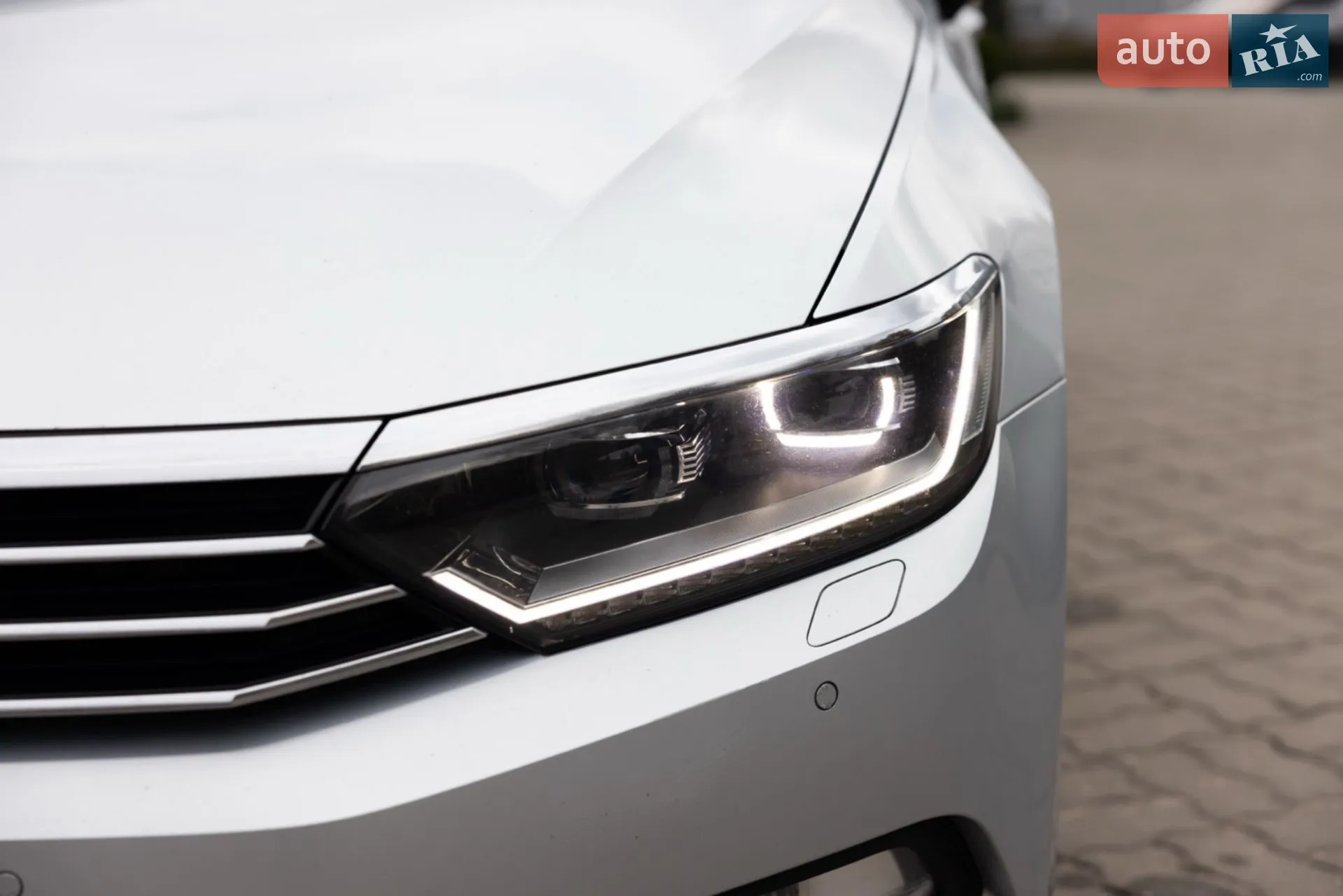 2015 Volkswagen Passat - мініатюра 2